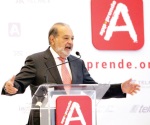 Debe México explotar mercado interno: Slim