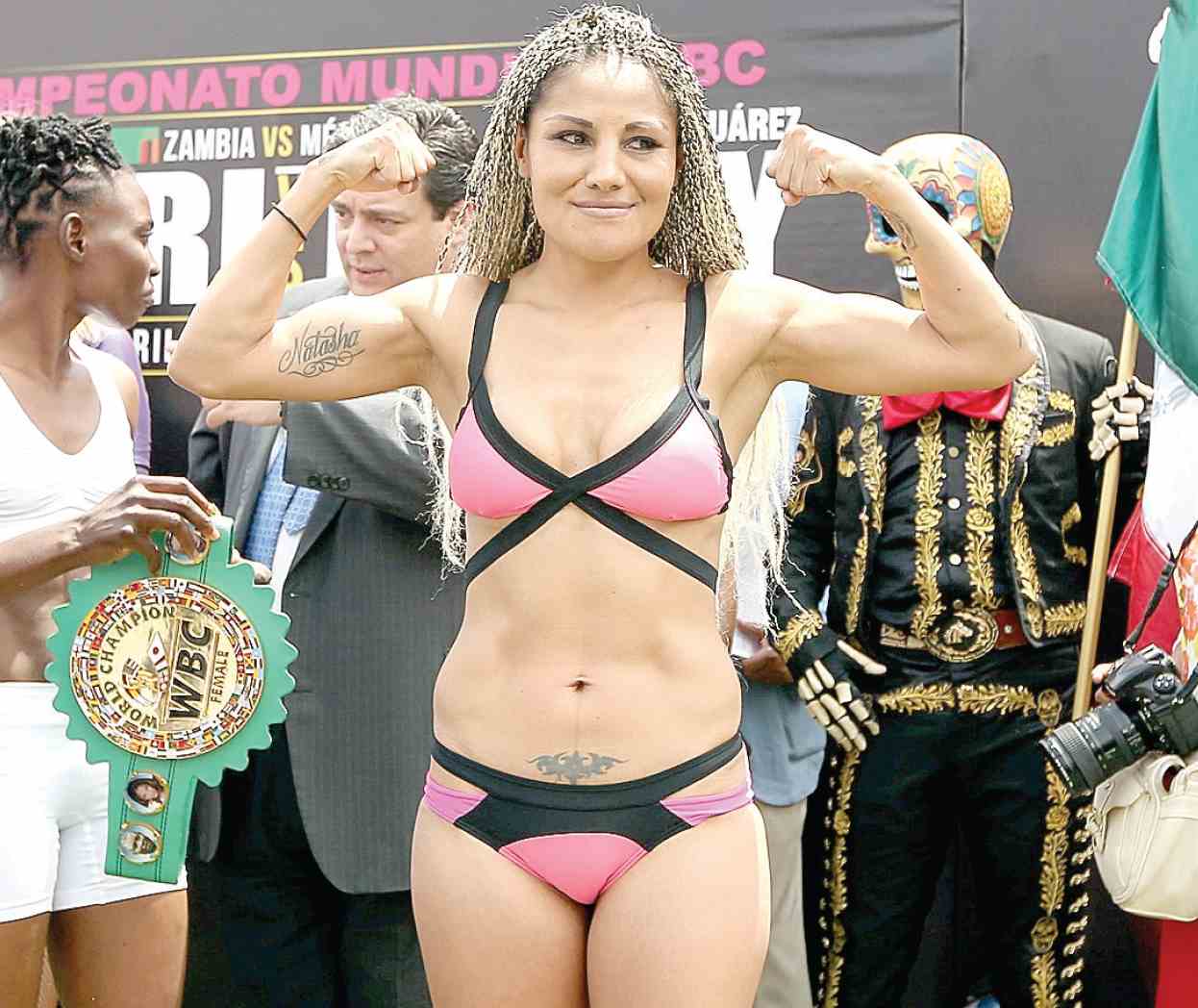 De frente,  la mejor Barby´
