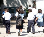 Regresan a clases en la frontera chica