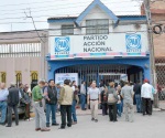 Refrendan apoyo a Ricardo Anaya como candidato