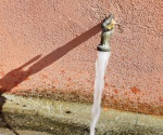 Desmiente la Comapa tandeo y corte de agua