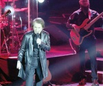 "Enloquece" su música