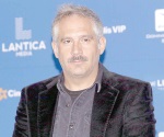 Sin Hollywood pero no se agüita