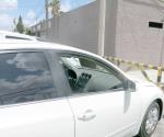 Cristalazo a auto de deportista cuando jugaba una ´cascarita´