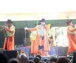 ¡Les quitan lo ´macho´!
