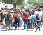 Irrumpen migrantes en la frontera sur
