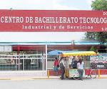 Se preparan para examen