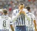 Aplastan Rayados a Santos