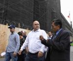 Se reúnen los LeBarón con AMLO en Palacio Nacional