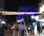 Iluminan zona peatonal con techo de guía de luces en Tampico