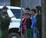 Bajan detenciones de migrantes en la frontera