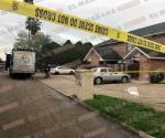 Encuentran tres cuerpos en complejo habitacional