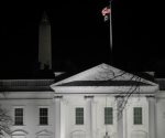 Con ojos llorosos y labios apretados se vive el ataque a la embajada de Estados Unidos