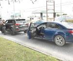 Choca camioneta que vale un millón de pesos