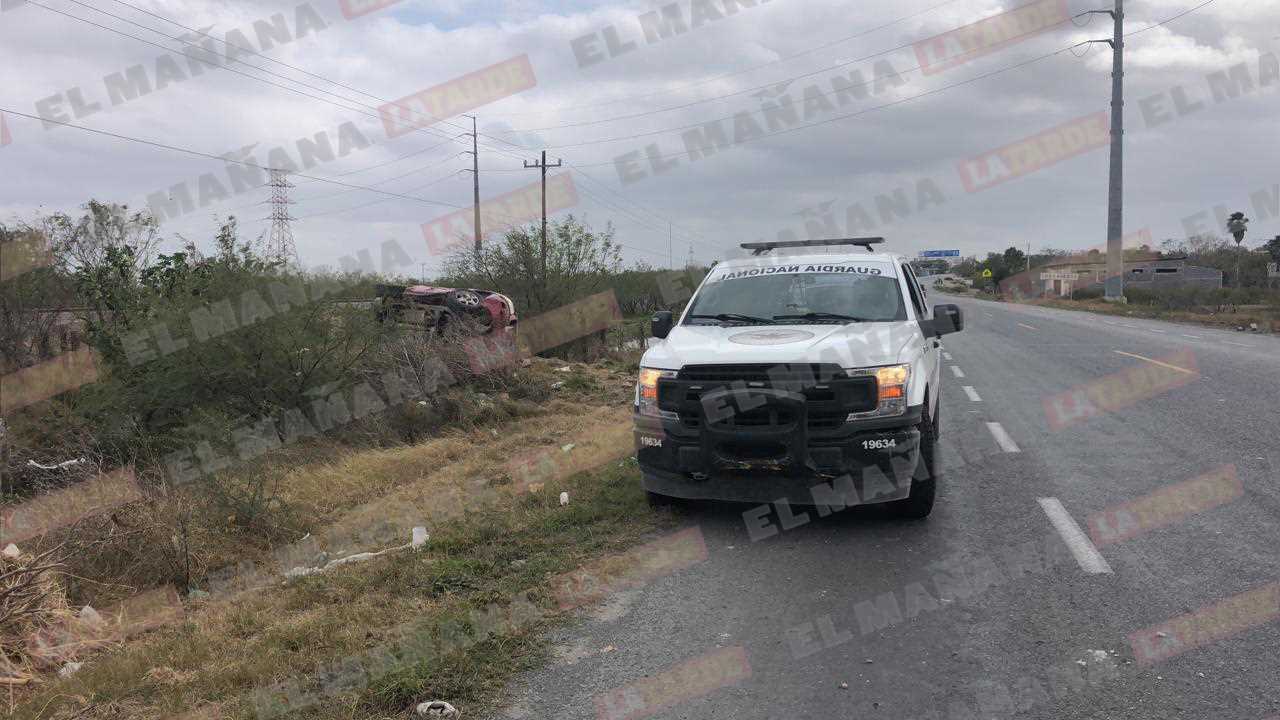Volcadura deja saldo de tres heridos