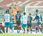 ¡Triunfa el León y perjudica a Chivas!