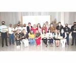 Recibe galardón ´Altruista del año´