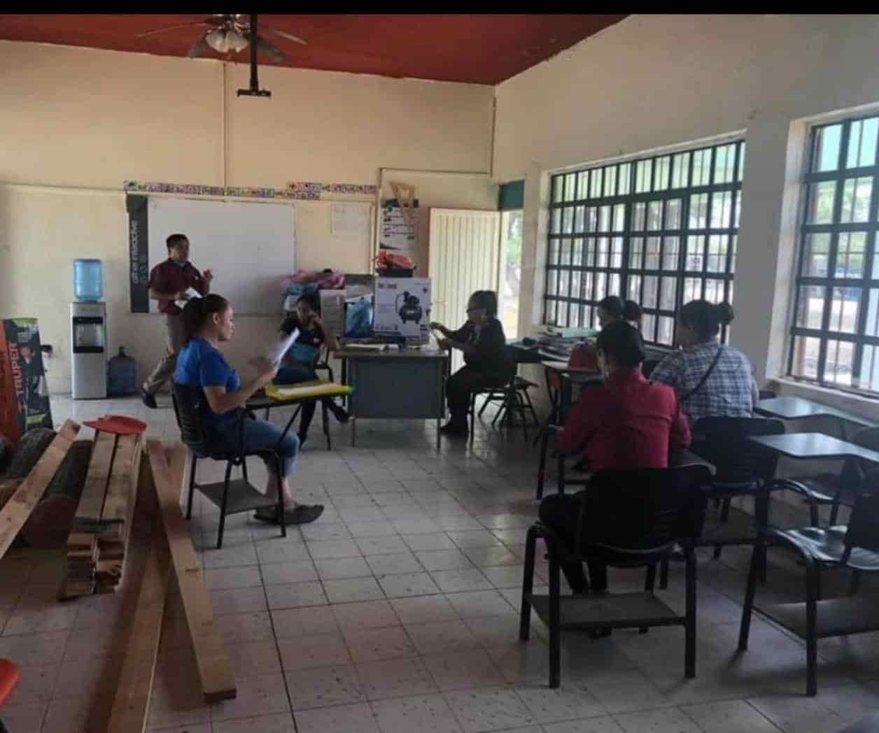 Llevan a zona urbana La Escuela es Nuestra