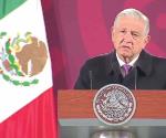 Llora AMLO al defender a sus hijos en la mañanera