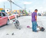 Embisten a motociclista