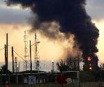 Causa relámpago incendio en Refinería Madero; un muerto