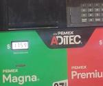 Se quejan clientes de gasolinera