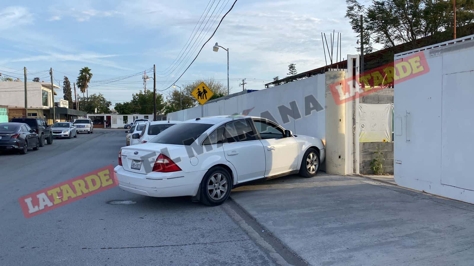 Presunto ebrio se duerme al volante