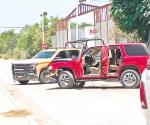 Aseguran camioneta y arma larga