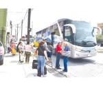 Impactan autobuses