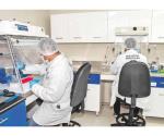 Otorgan certificado a laboratorio de genética