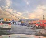 Derriban estructura de cámara de seguridad