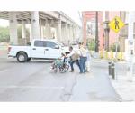 Auxilian a discapacitados para cobrar sus pensiones