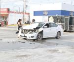 Pareja sufre severos golpes durante colisión