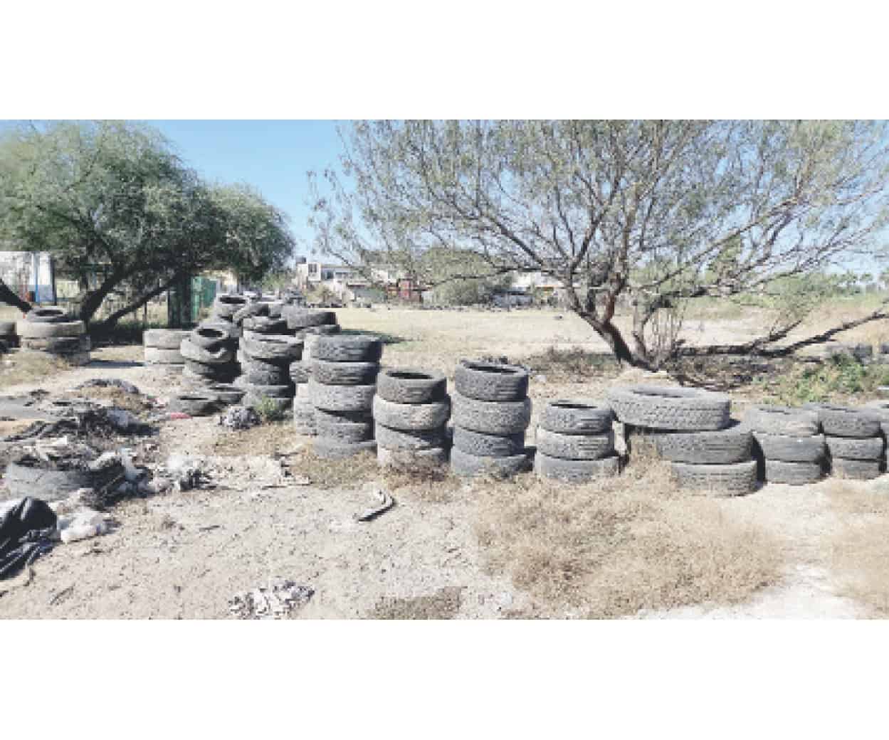 Proliferan los tiraderos de llantas en colonias