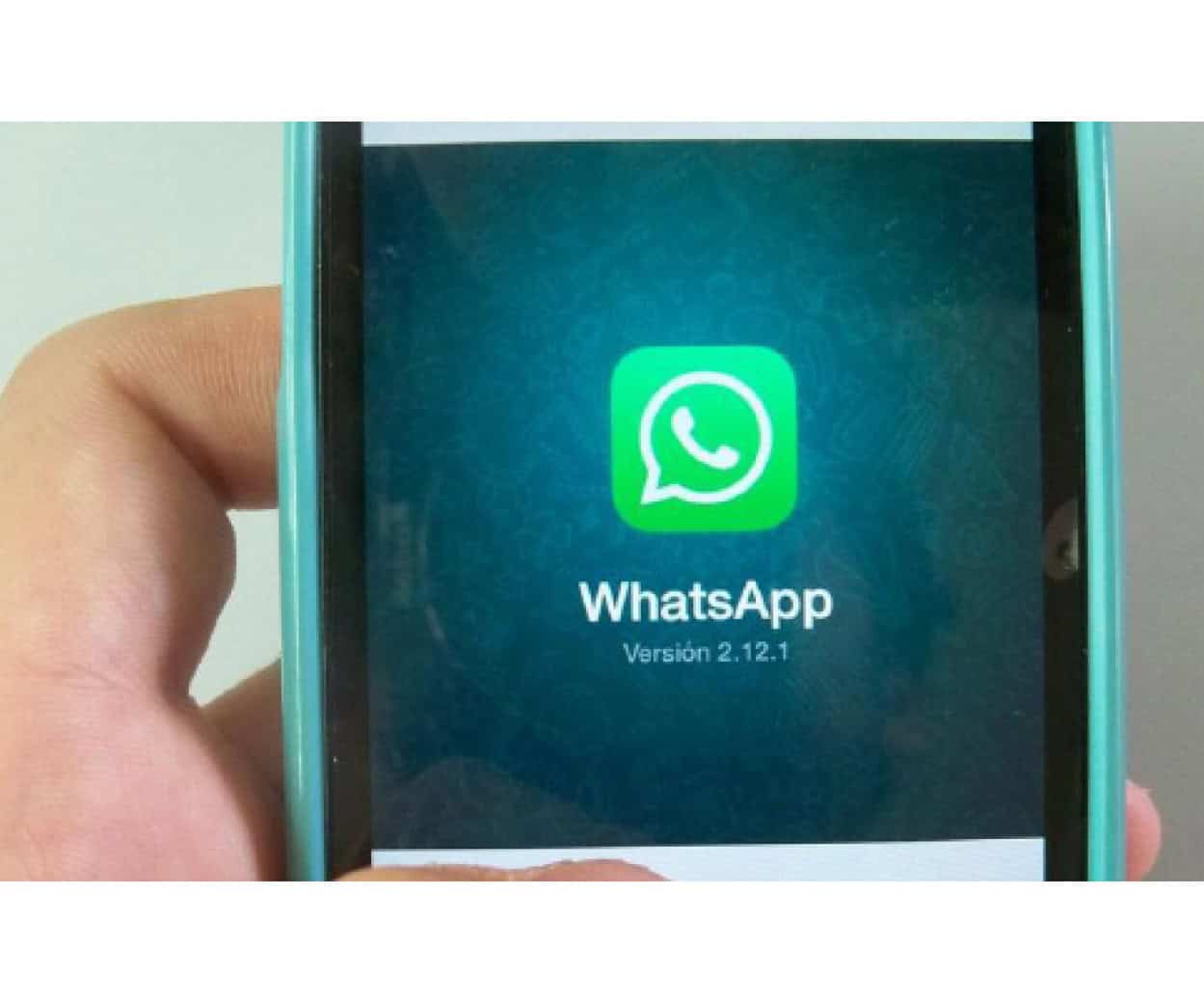 Páginas falsas y mensajes de WhatsApp, así operan estafadores