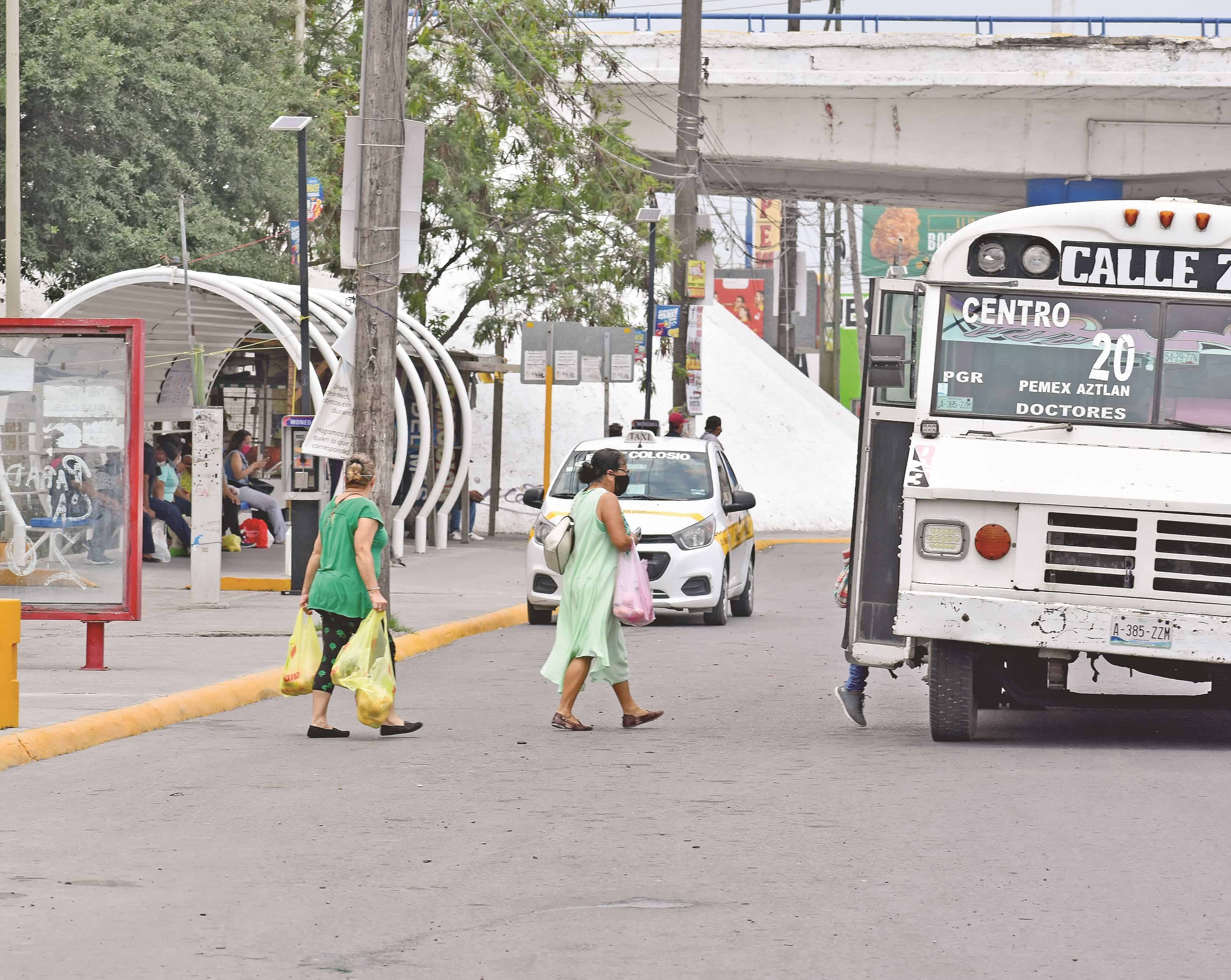 Ignoran disposición y cobran 13 pesos