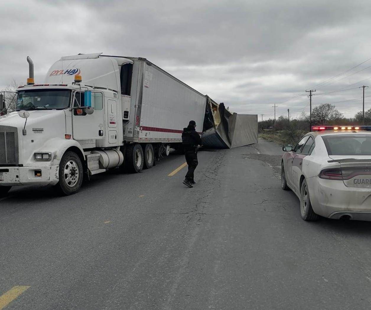 Urgen carretera de 4 carriles hacia Victoria