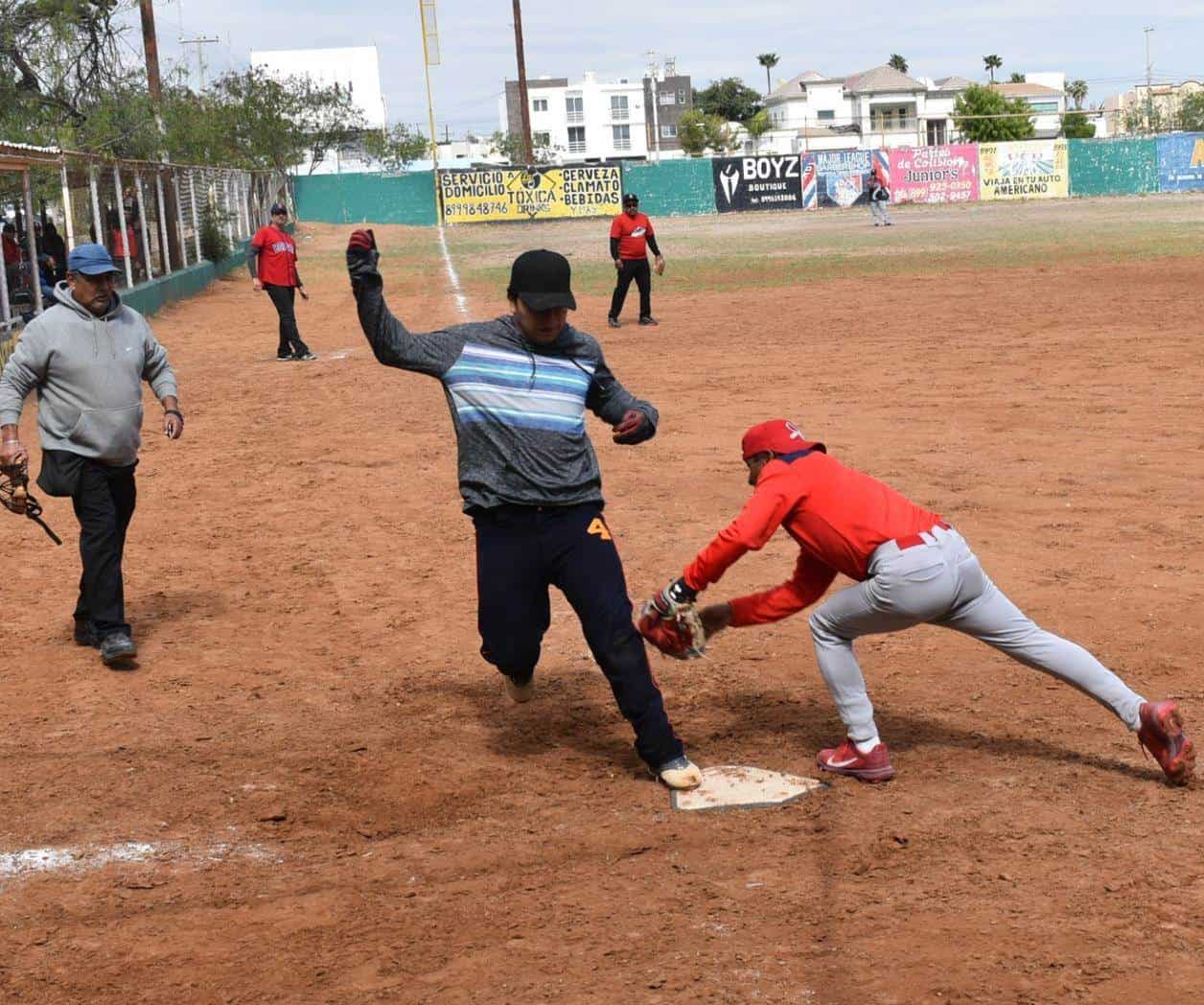 ¡Cerrado triunfo!