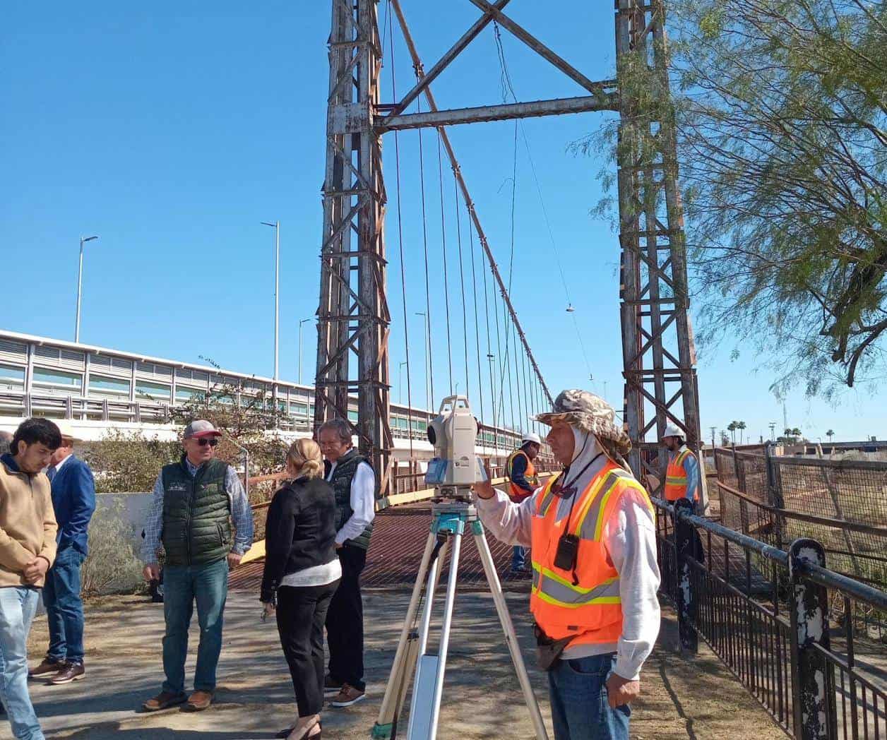 Conmemoran 97 Aniversario del antiguo puente colgante