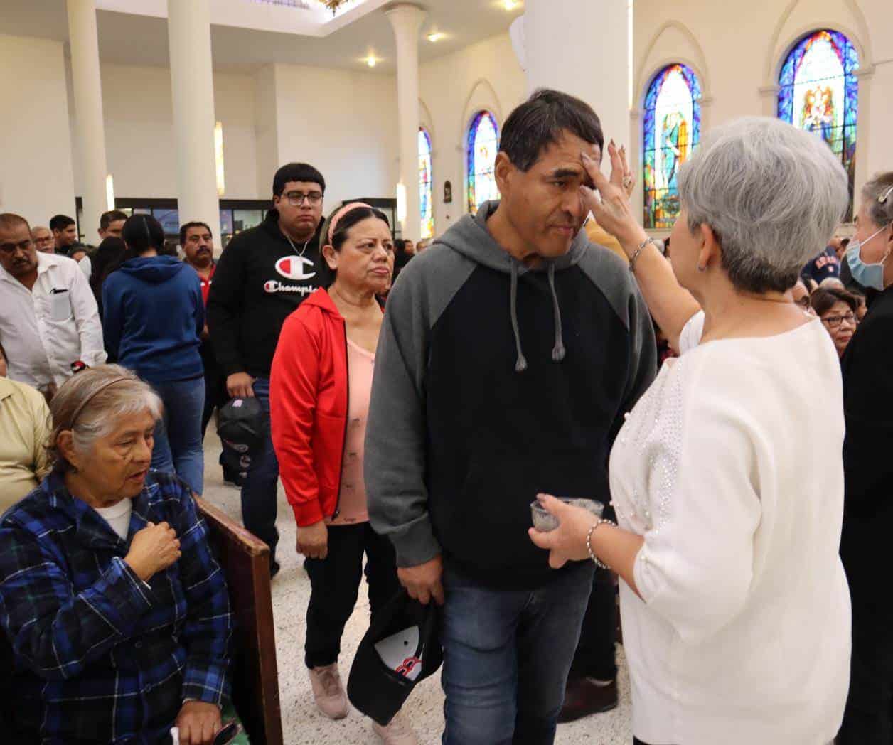 Alista Iglesia Católica "Miércoles de Ceniza"