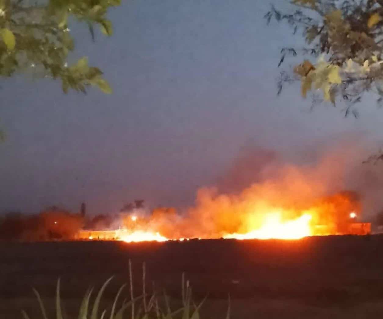 Incendio de pastizal en colonia Progreso