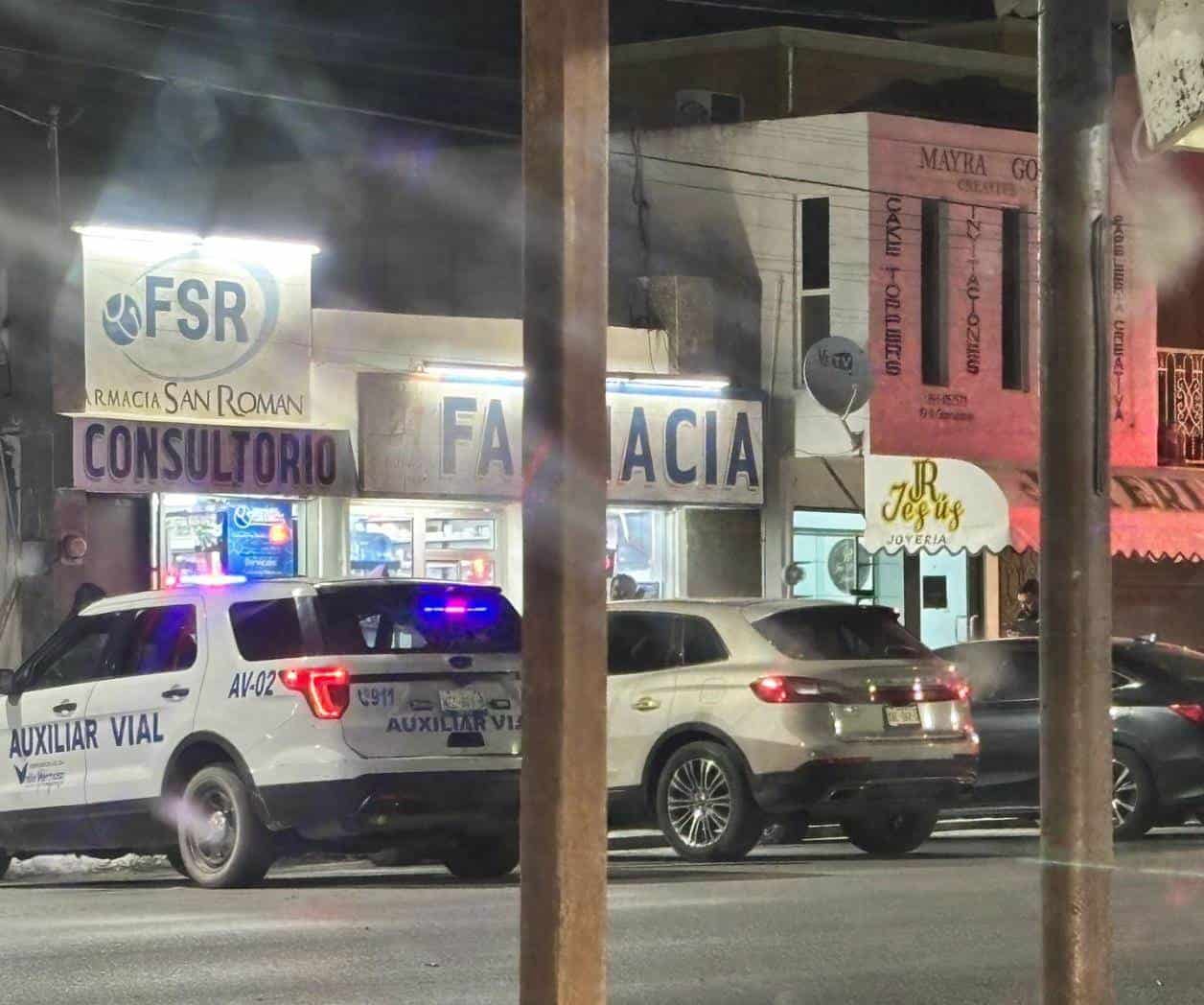 Asaltan farmacia de la zona centro 