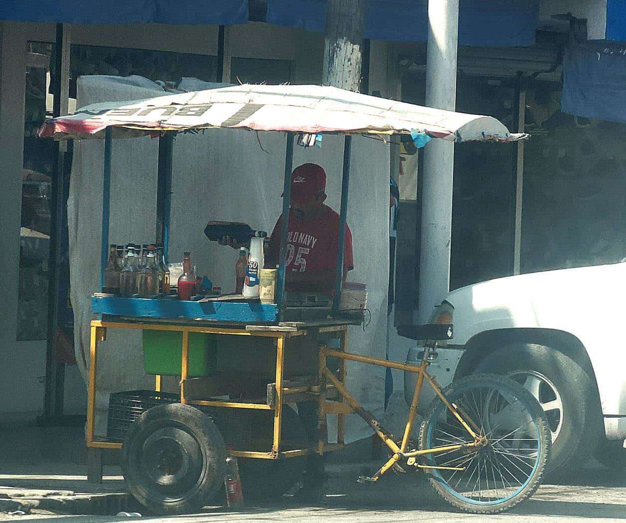 Esperan comerciantes festejos de aniversario