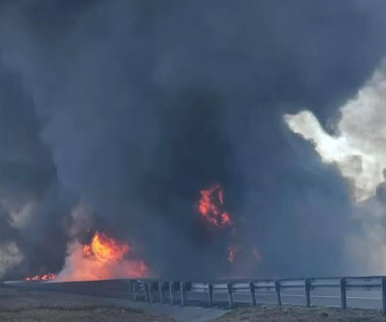 Explota pipa en la carretera Victoria-Zaragoza