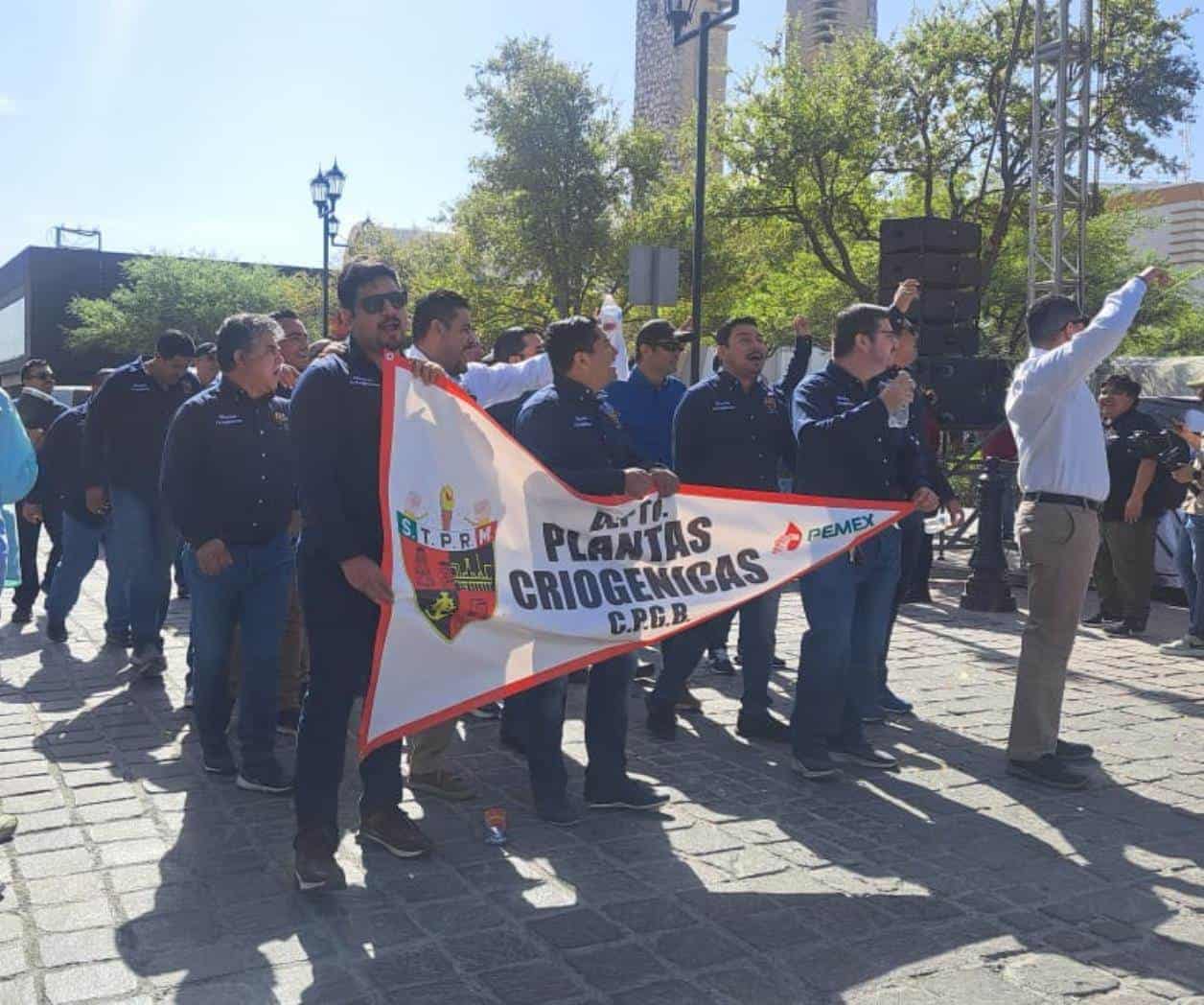 Celebran trabajadores Expropiación Petrolera