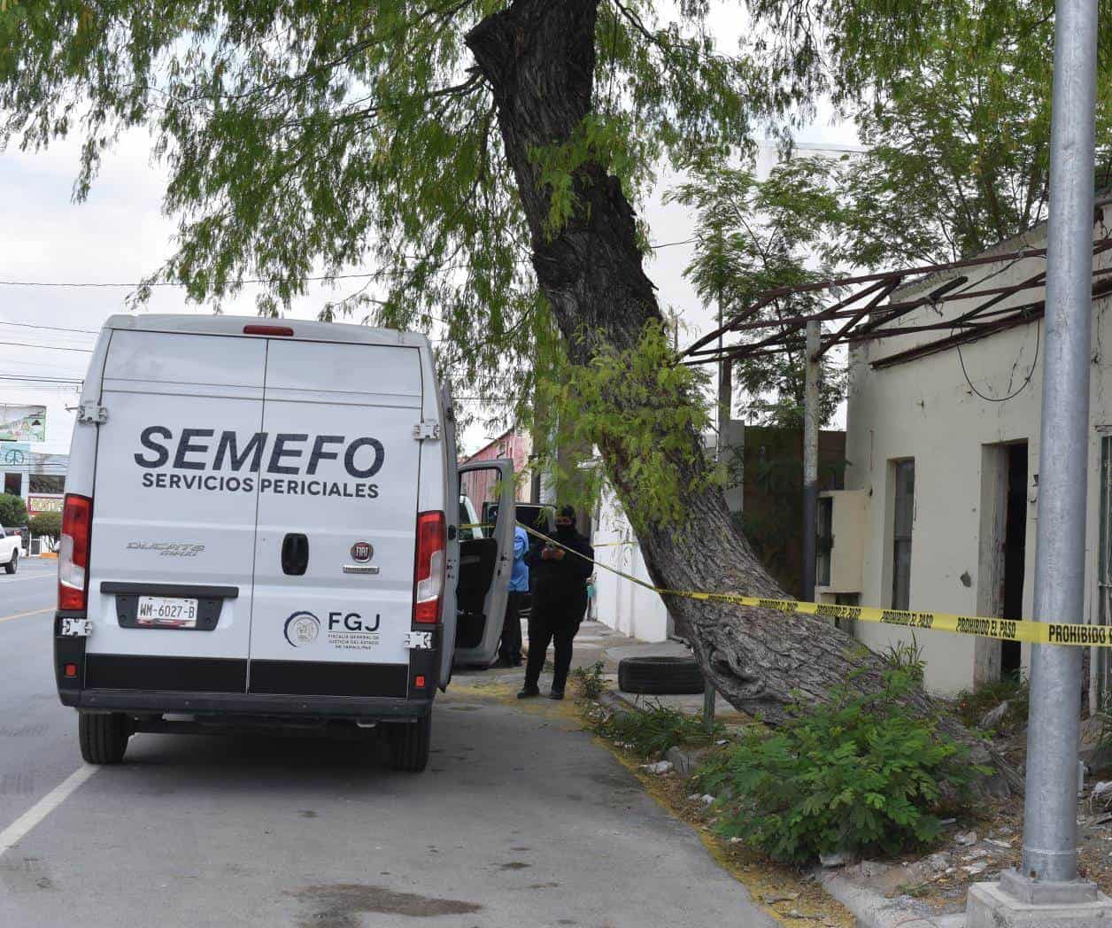 Hallan a hombre muerto en vivienda abandonada