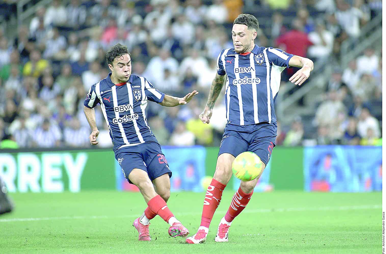 Hoy, Rayados contra Toluca