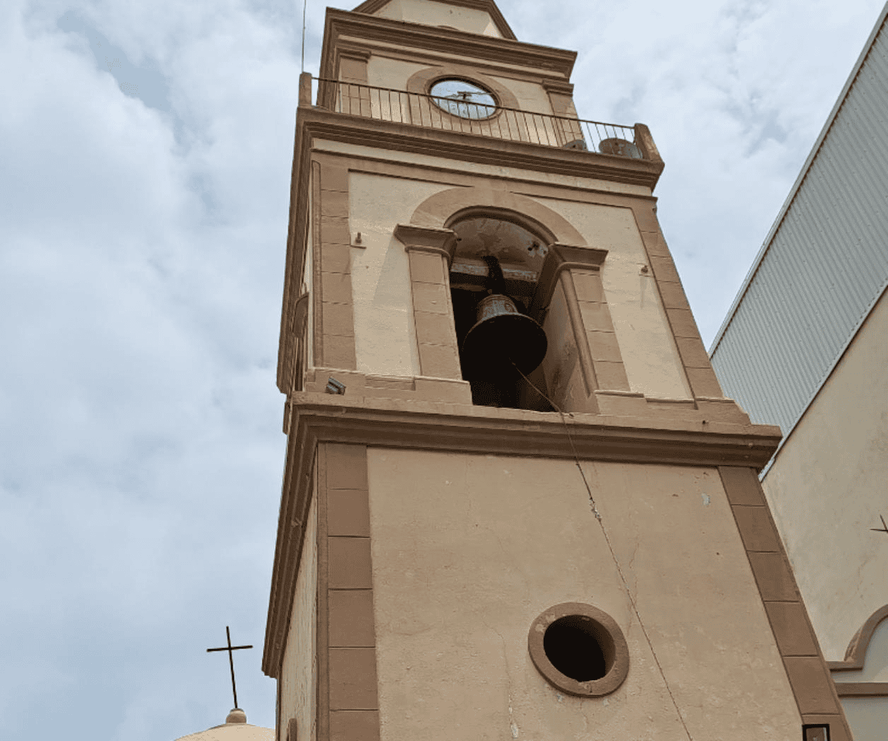 Repican las campanas de la concatedral por elección de pontífice