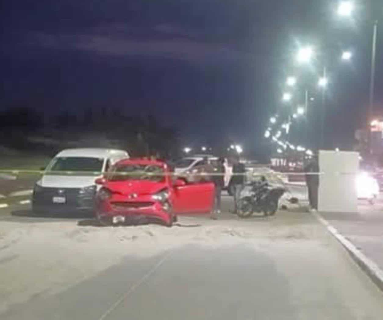 Mueren dos mujeres arrolladas en su moto