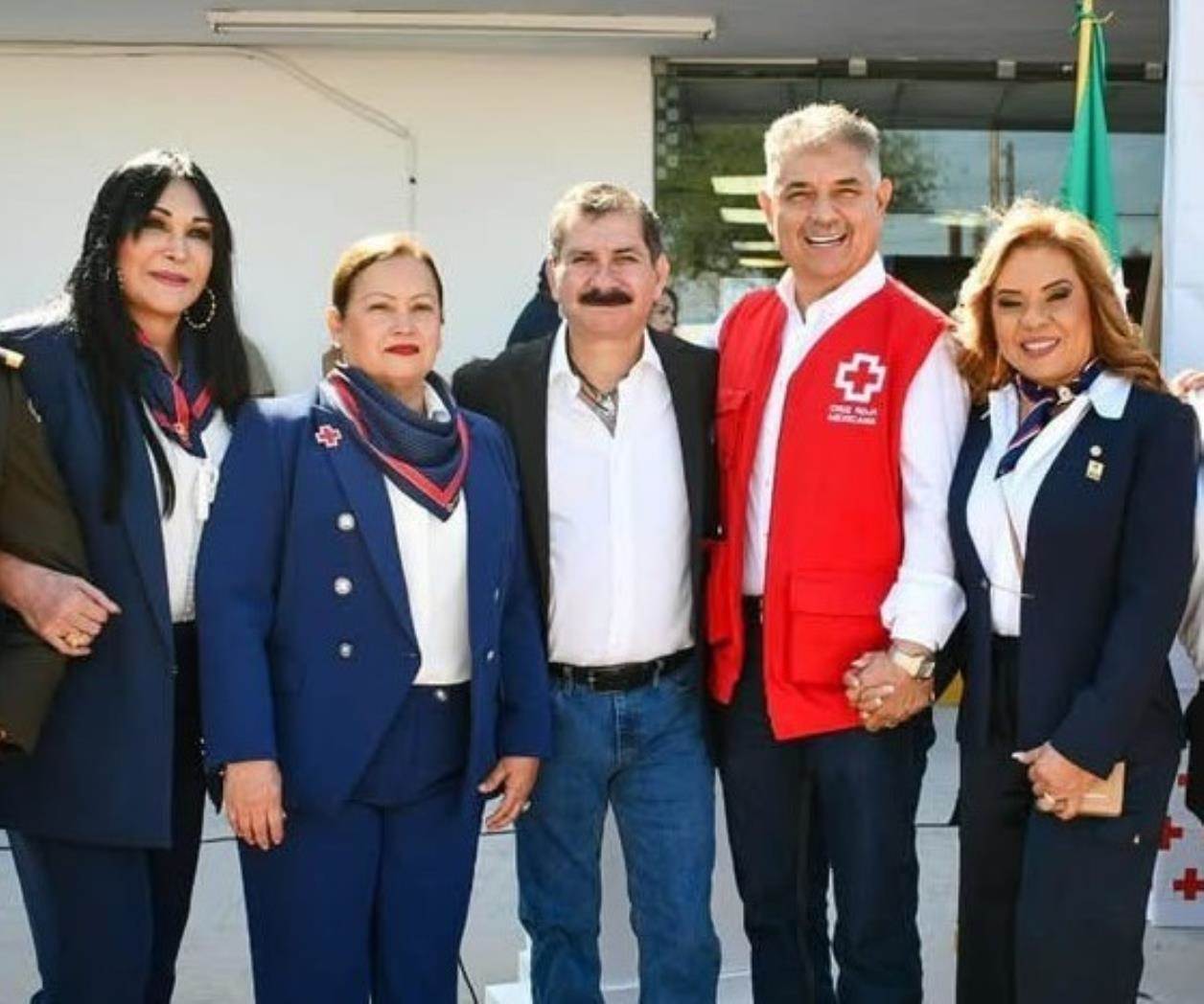 Dona alcalde a Cruz Roja